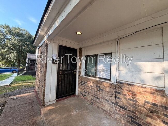 Photo - 907 Pope Street Townhome