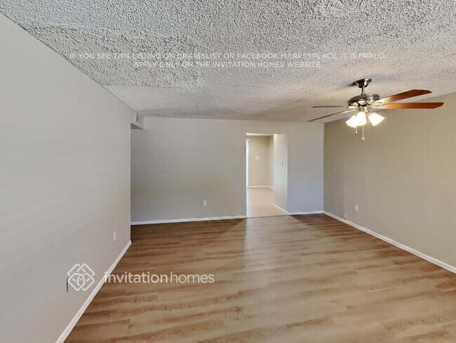 Foto del edificio - 13432 N 18th Ave