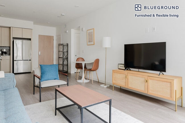 Building Photo - 3301 Innovation Wy