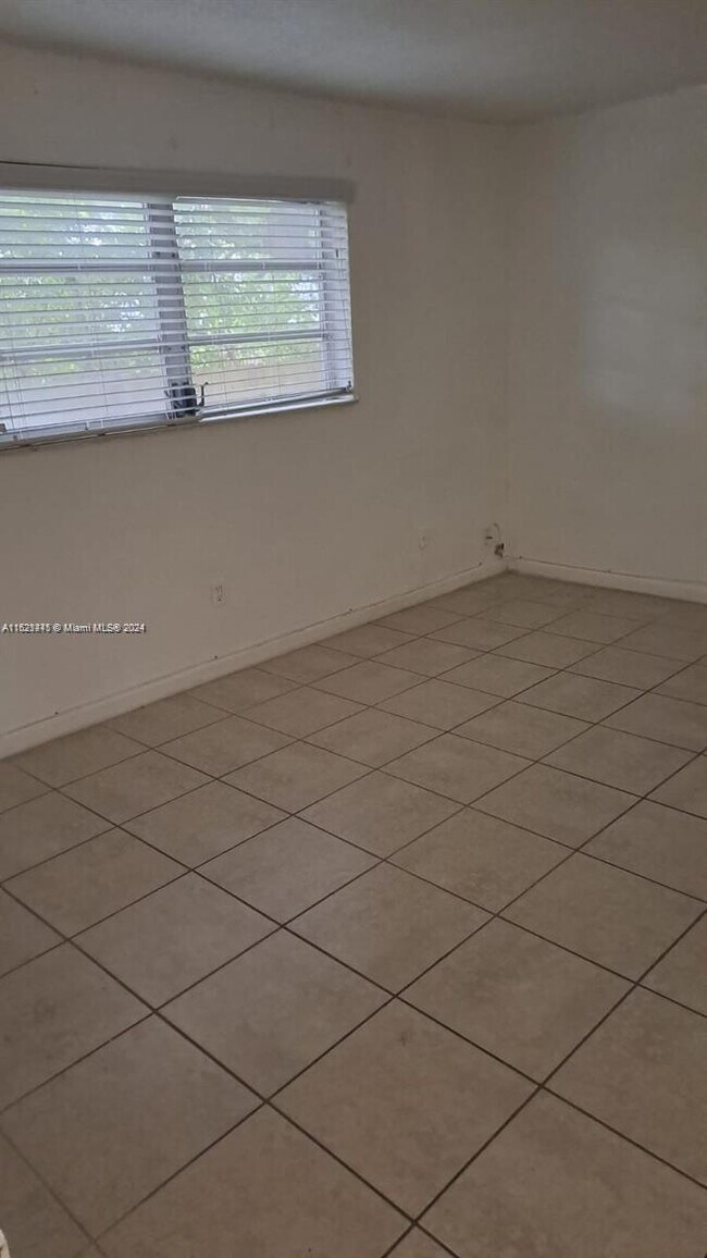 Foto del edificio - 3265 Griffin Rd