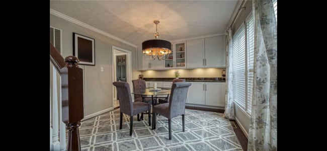 Building Photo - 1168 Camarta Dr