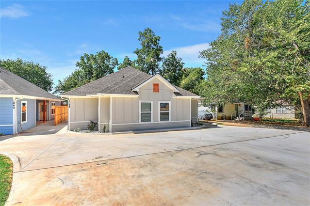 Building Photo - 1038 Dubois St