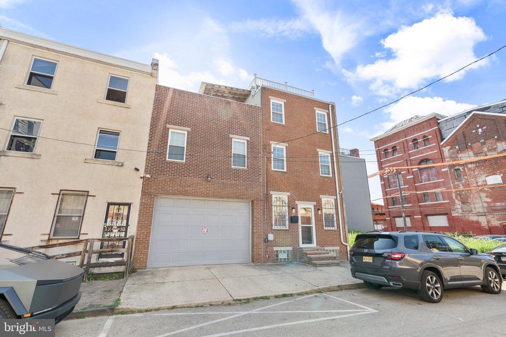 Foto principal - 1609 N Lawrence St