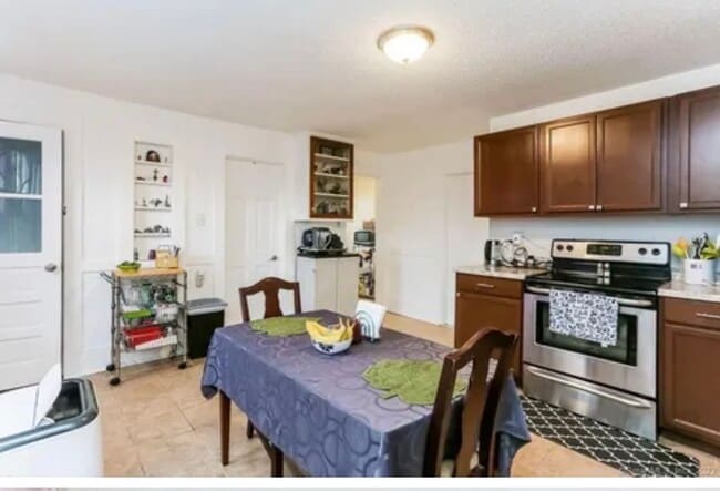 Building Photo - 57 Dartmouth Pl Building Photo - 57 Dartmouth Pl