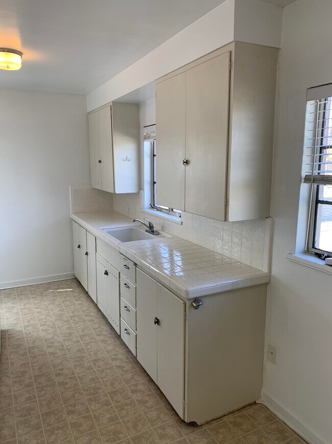 Foto del edificio - 1022 Silver Ave SW