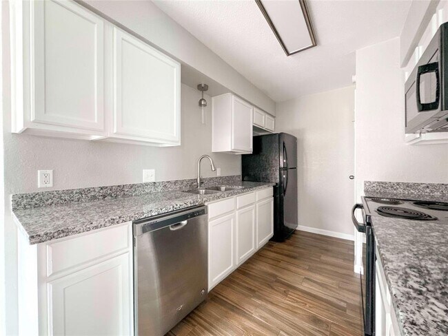 Foto del edificio - 12213 11th St