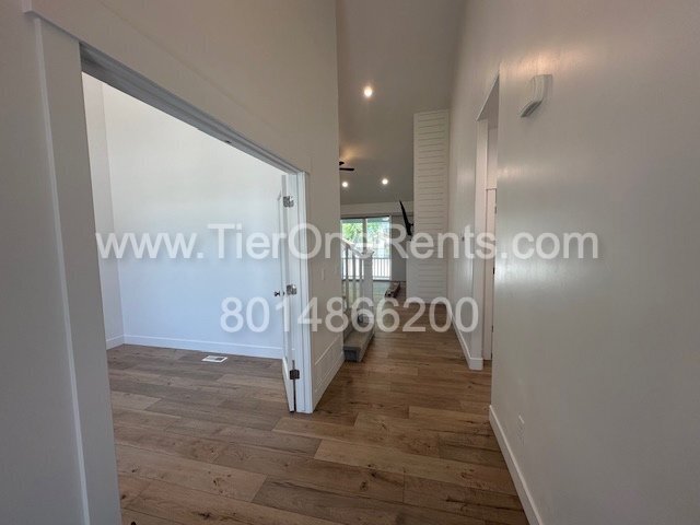 Foto del edificio - This property offers a NO DEPOSIT option a...