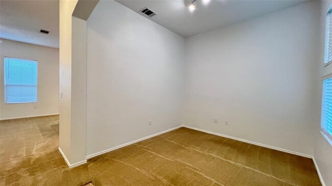 Foto del edificio - 4112 Mattie St
