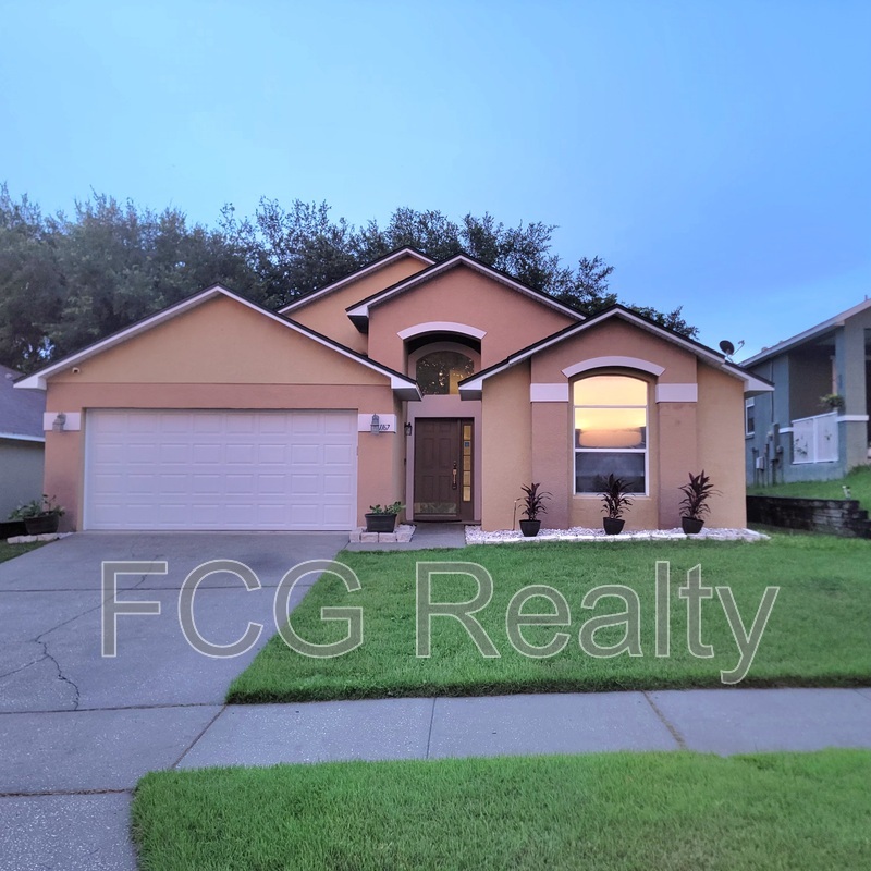 Primary Photo - 1167 Singleton Cir