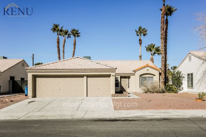 Primary Photo - AVAILABLE NOW!! Upgraded 4 Bedroom!