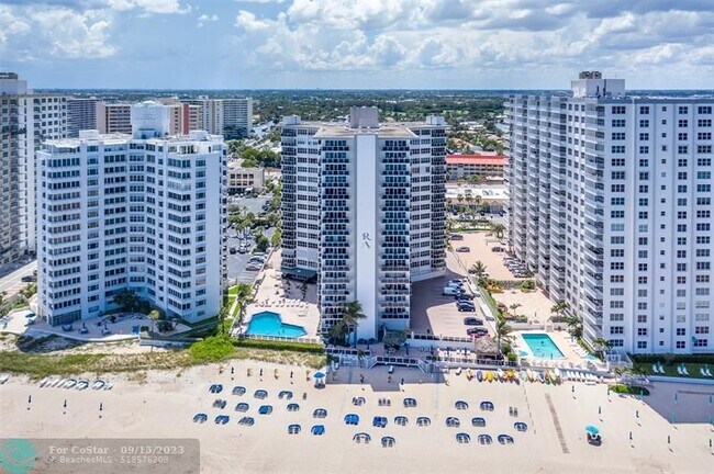 Building Photo - 3700 Galt Ocean Dr