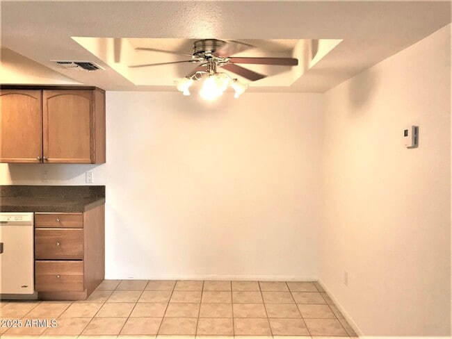Building Photo - 4554 E Paradise Village Pkwy N