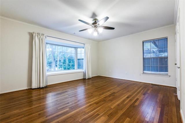 Foto del edificio - 827 N Hampton Rd