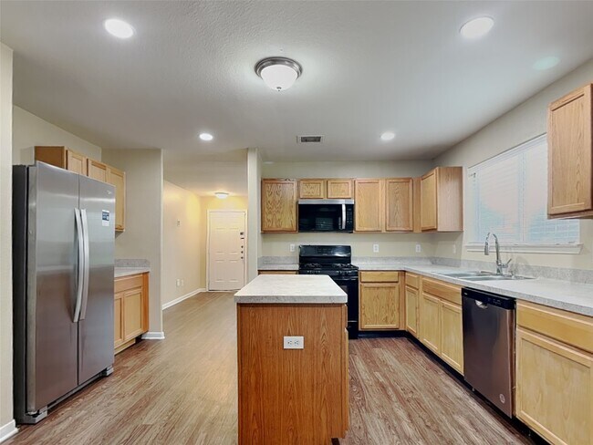 Building Photo - 8102 Sweetstone Bluff Ln