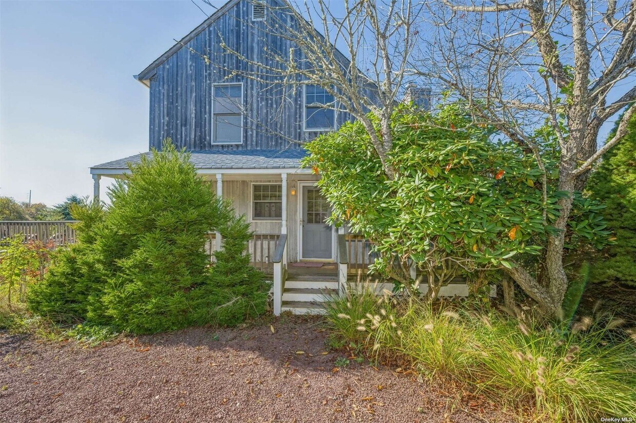 10 S Gibson Pl, Montauk, NY 11954 House Rental in Montauk, NY