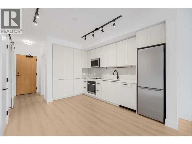 Building Photo - 3075 Murray St