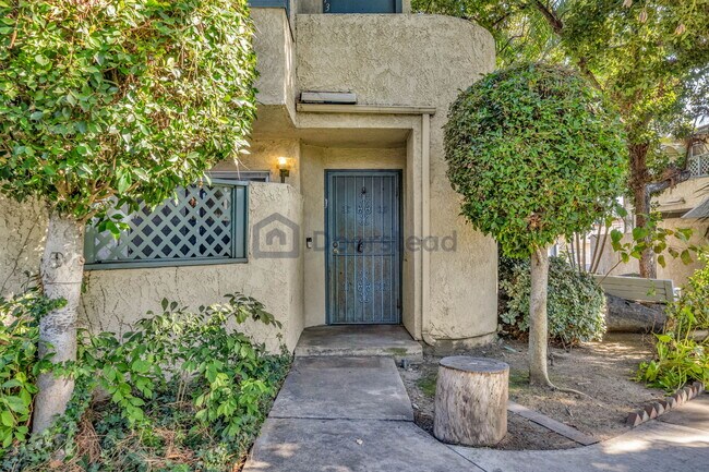 Foto del edificio - 3904 Bresee Ave