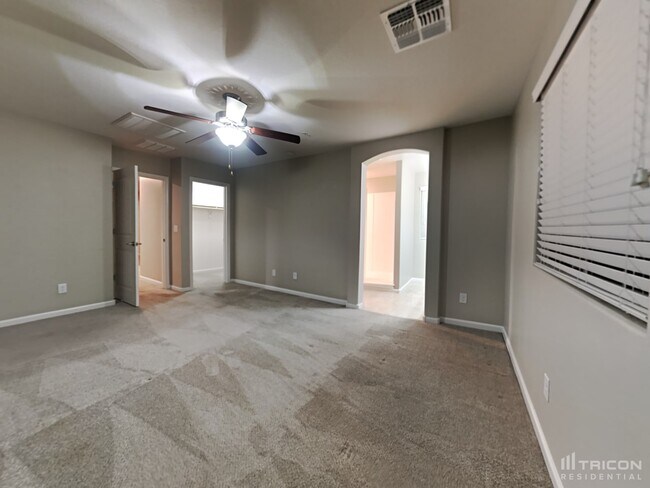 Building Photo - 12562 W Mazatzal Dr