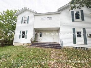 Building Photo - 499 S Detroit St Building Photo - 499 S Detroit St