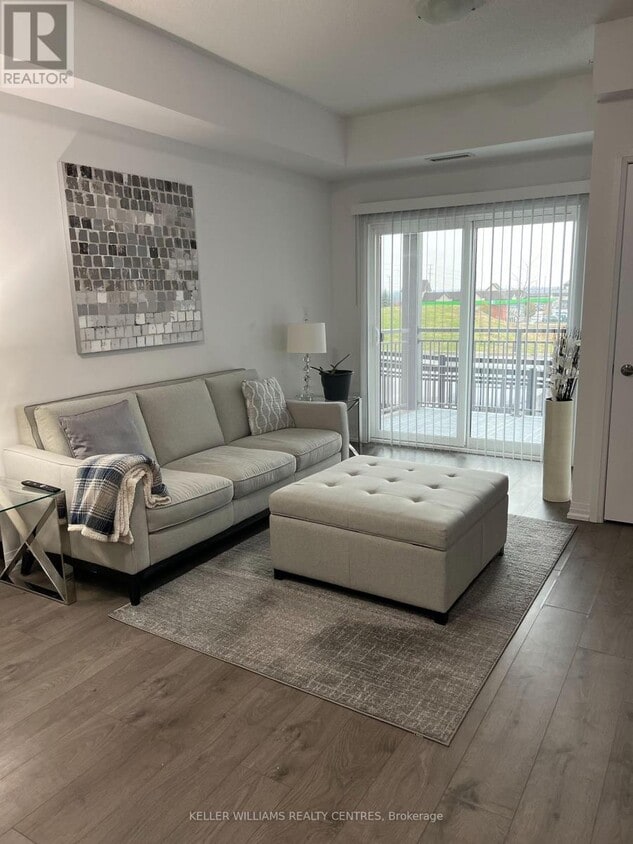 Photo principale - 295-295 Cundles Rd E