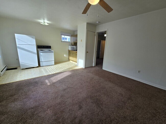 Foto del edificio - 618 E Mulberry St