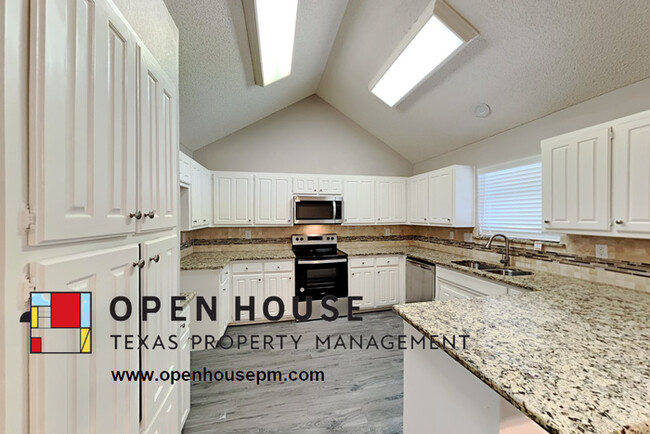 Building Photo - 7921 Lazy Brook Dr, Watauga