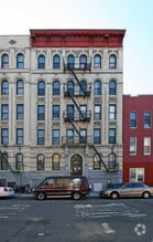 Building Photo - 206 Scholes St