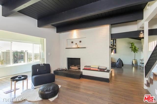 Building Photo - 3 br, 3 bath House - 1374 Miller Pl