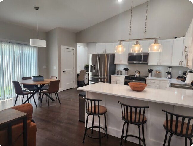 Área de desayuno - 6378 W Flanders Ln