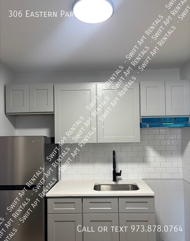 Photo - 306 Eastern Parkway -4 Apartment
