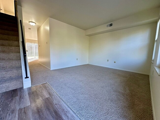 Photo - North Hills 3 Bedroom Townhome! In-Unit Washer & Dryer + Equipped Kitchen with Dishwasher! Call T...