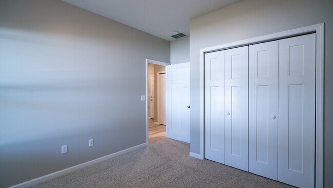 Foto del edificio - 4324 Dawn St