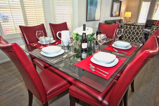 Formal Dining Room - 2312 Glenbrook Way