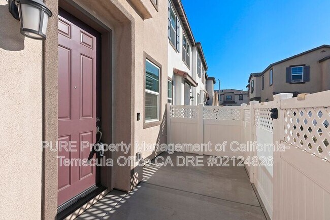 Building Photo - 34495 Agave Dr