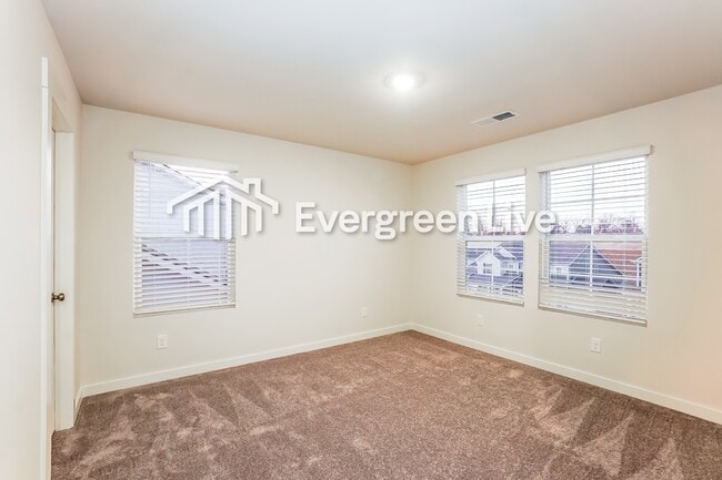 Foto del edificio - 868 Bur Oak Ct