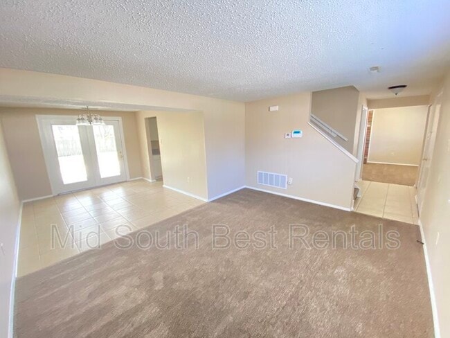 Building Photo - 7425 Doncaster Ln