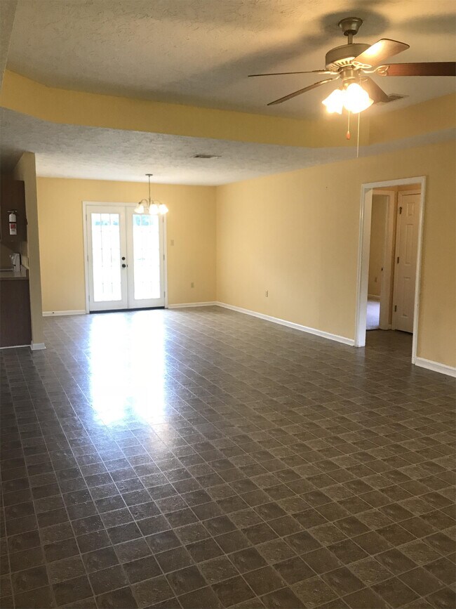 Foto del edificio - 116 N Ridge Dr