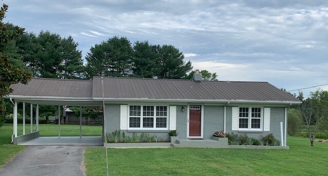Building Photo - 6750 Cookeville Boat Dock Rd
