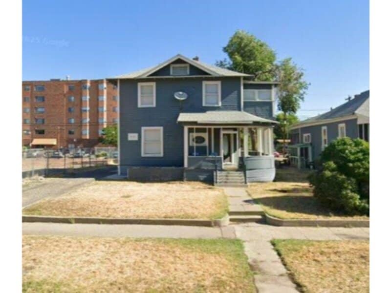 Primary Photo - Downtown Living!