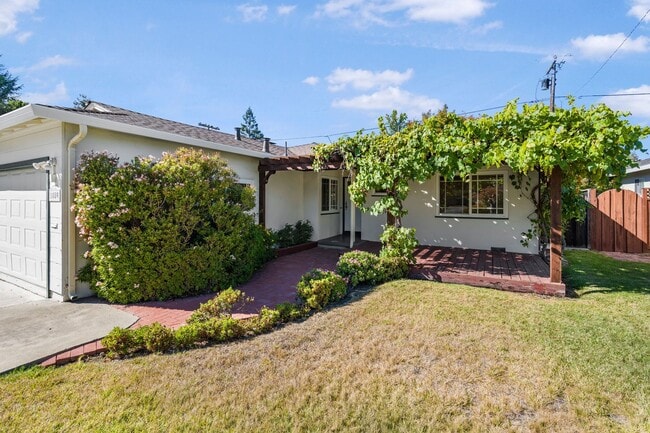 Building Photo - Sunnyvale West House FOR RENT - $4,500/mo