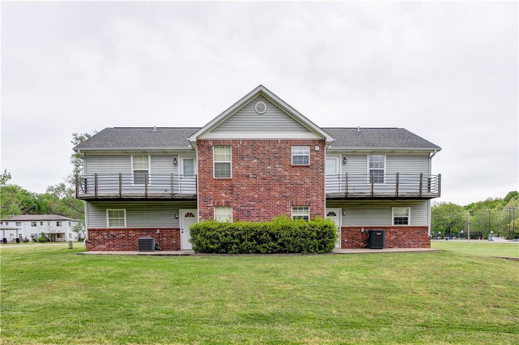Foto principal - 806 W Tahlequah St