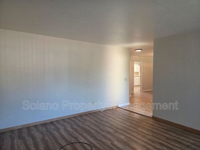 Building Photo - 3203 Niagara Way