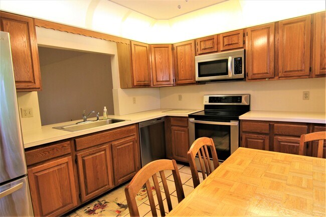 Foto del edificio - 23441 Barlake Dr