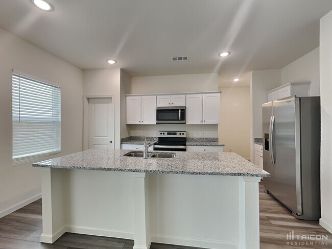 Foto del edificio - 2529 Sanders Crk Rd