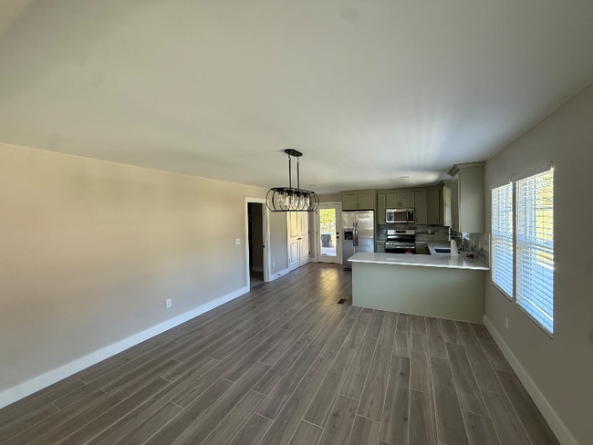 Foto del edificio - 11 Cobblestone Ln NW