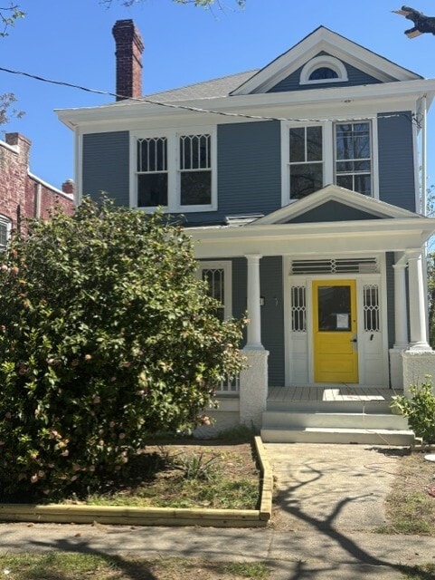 Building Photo - 411 W 24th St