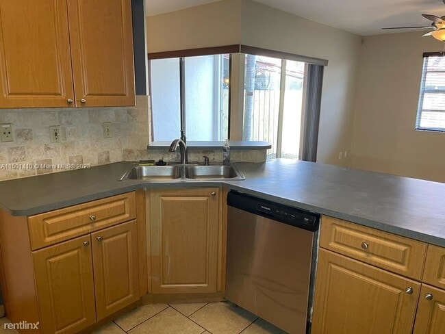 Building Photo - 3 br, 2.5 bath House - 20925 SW 84th Ave
