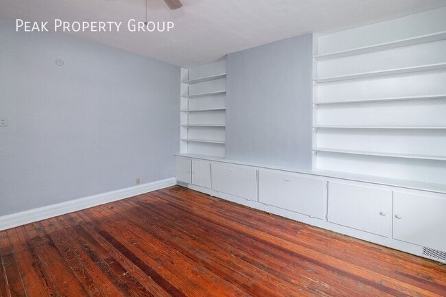 Building Photo - 522 Probasco St