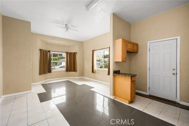 Foto del edificio - 1521 Junipero Ave