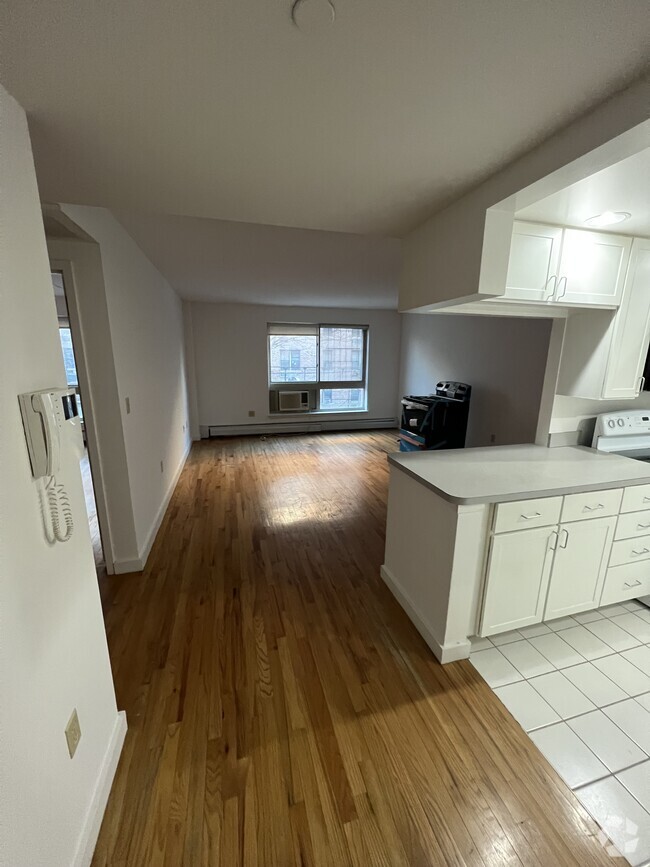 11714 Condos for Rent Page 2